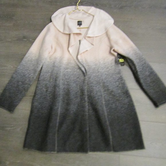 ZOZO Collared pink, gray, & black zippered lightweight with Pockets  size L NWT - Picture 1 of 5